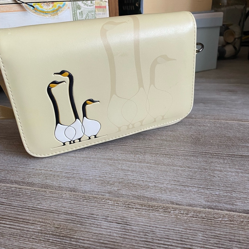 Benjamin Chee Chee.  Friend’s crossbody purse. Geese, indigenous designer